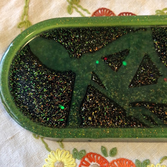 Handmade resin witch tray - Picture 3 of 5